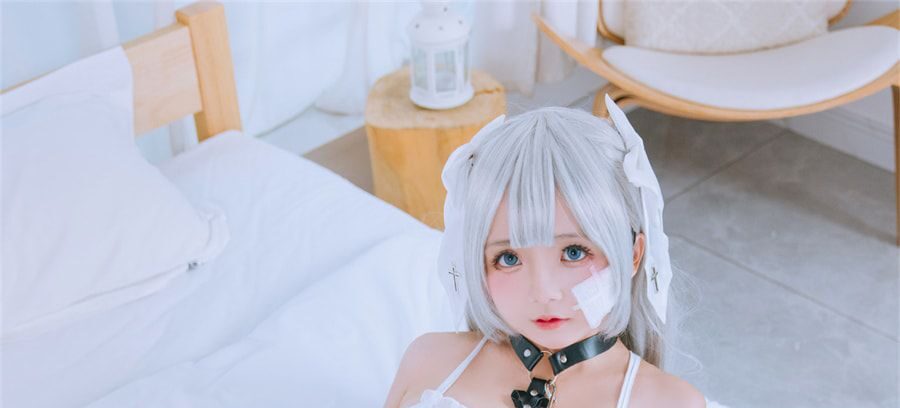 初音酱再现！樱井小莜（日奈娇）白发造型勾魂夺魄(初音vh)-coser视界