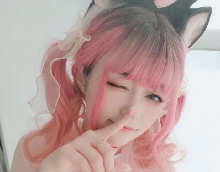 白银81赎罪修女，温柔知性的优雅女人