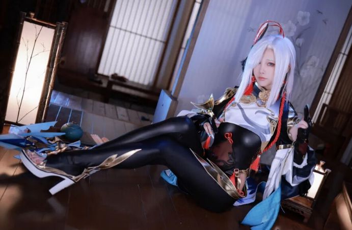 水淼aqua申鹤cos作品，魅力无法阻挡